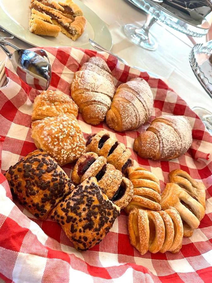Poggio Degli Olivi Bed & Breakfast Monsummano Terme Екстериор снимка