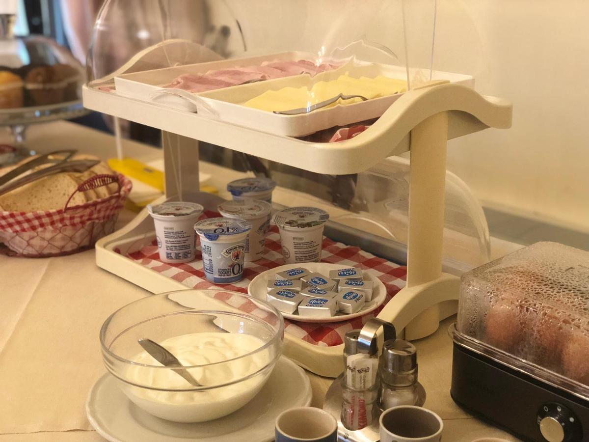 Poggio Degli Olivi Bed & Breakfast Monsummano Terme Екстериор снимка