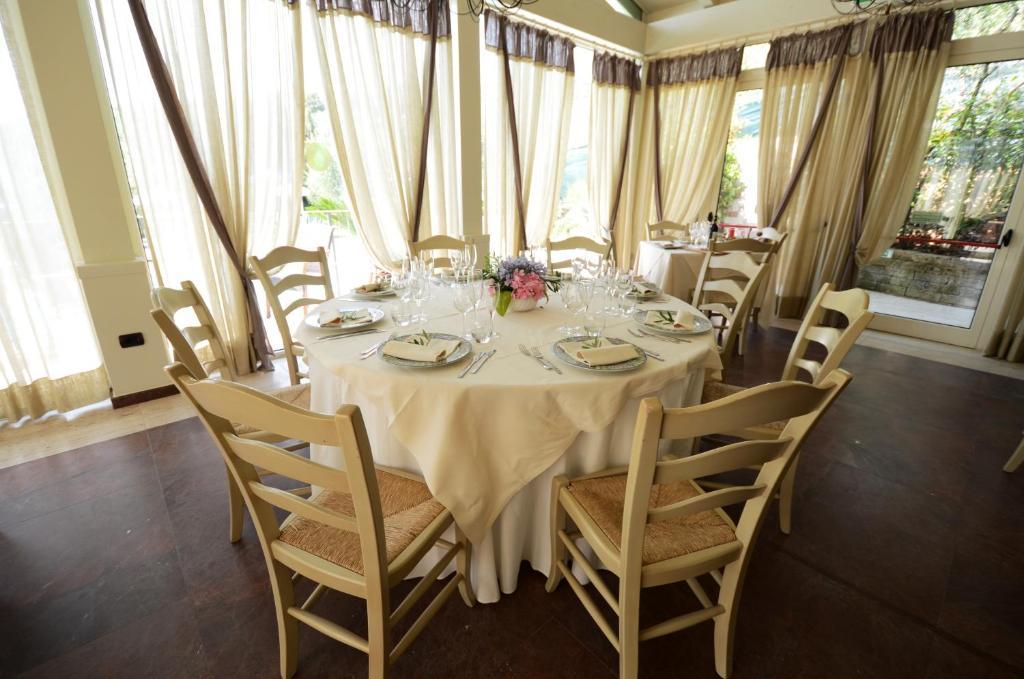 Poggio Degli Olivi Bed & Breakfast Monsummano Terme Екстериор снимка