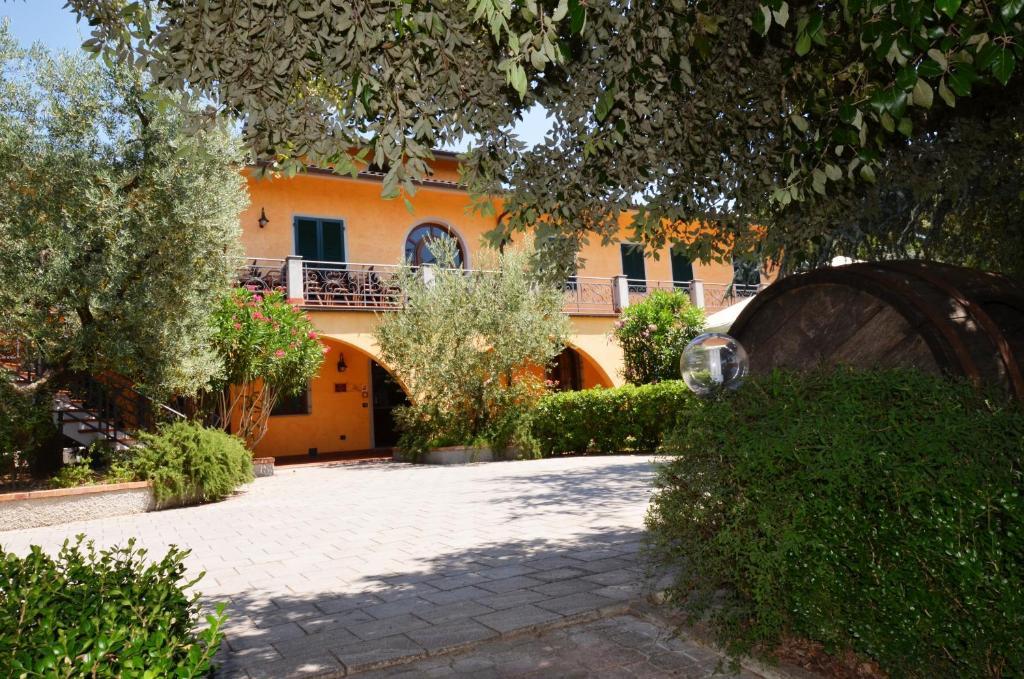 Poggio Degli Olivi Bed & Breakfast Monsummano Terme Екстериор снимка